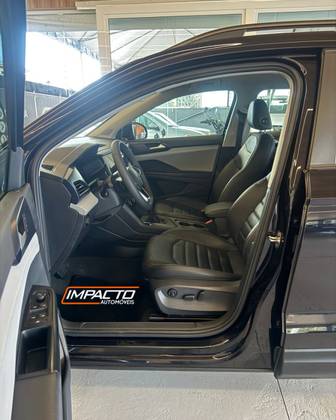 VOLKSWAGEN TAOS 1.4 250 TSI TOTAL FLEX COMFORTLINE AUTOMÁTICO VOLKSWAGEN TAOS 1.4 250 TSI TOTAL FLEX COMFORTLINE AUTOMÁTICO